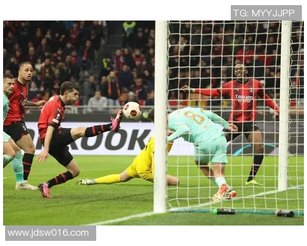 AC米兰年轻球员成长之路如何塑造未来足球明星的崛起与发展 AC米兰年轻球员成长之路如何塑造未来足球明星的崛起与发展