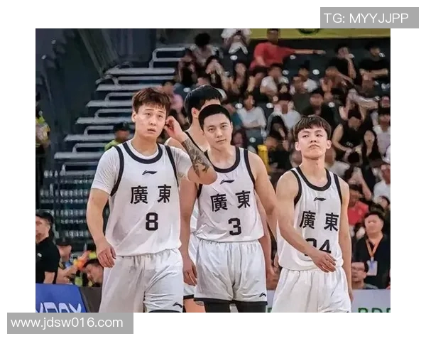 赵睿领衔CBA新赛季展现实力期待带领球队再创辉煌