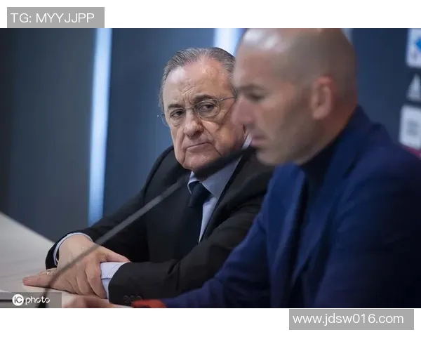 皇马遭遇3连败，危机凸显！球迷呼吁主席换帅